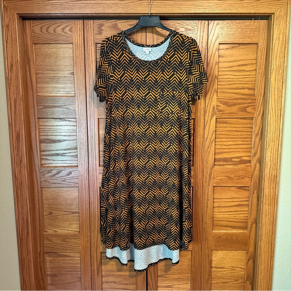 Lularoe Carly Dress Orange and Black Pattern size medium